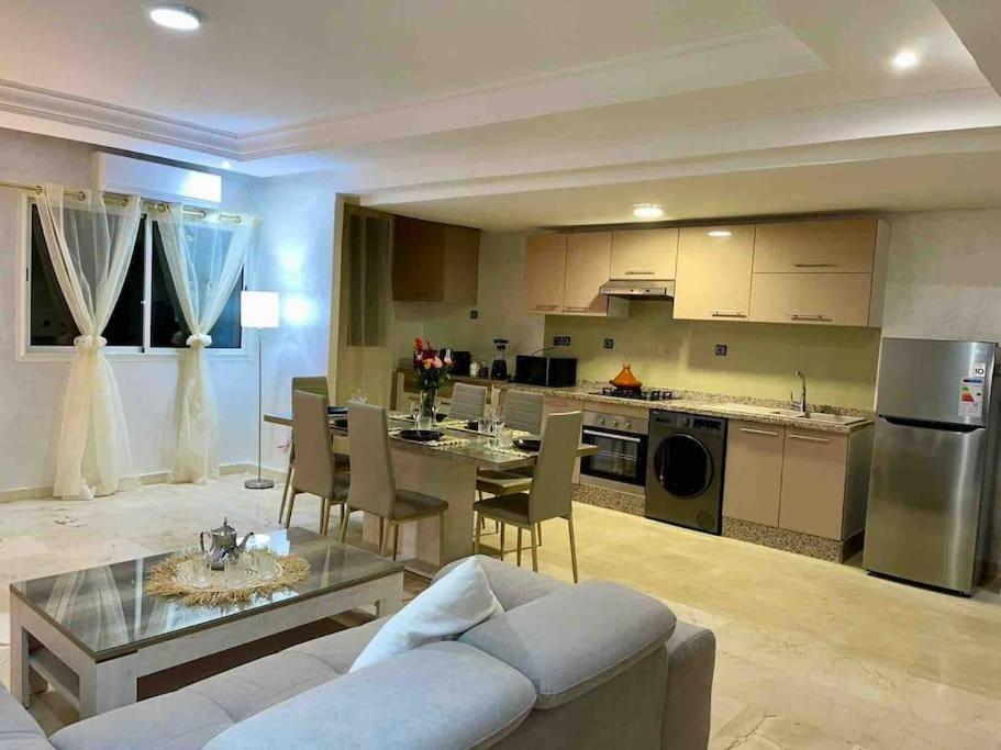 Appartement Haut Standing 3 Chambres Avec Terasse Quartier Gueliz Hivernage A Marrakech I19 Marrakesh Exterior photo
