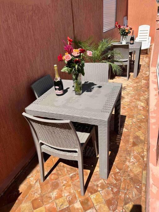 Appartement Haut Standing 3 Chambres Avec Terasse Quartier Gueliz Hivernage A Marrakech I19 Marrakesh Exterior photo