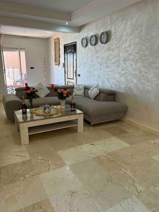 Appartement Haut Standing 3 Chambres Avec Terasse Quartier Gueliz Hivernage A Marrakech I19 Marrakesh Exterior photo